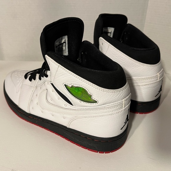 Nike Air Jordan 1 Retro 97 White Black Toe Size 12 Men's - Picture 8 of 13